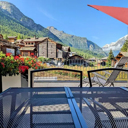 Zur Alten Post - Old Post Office アパート