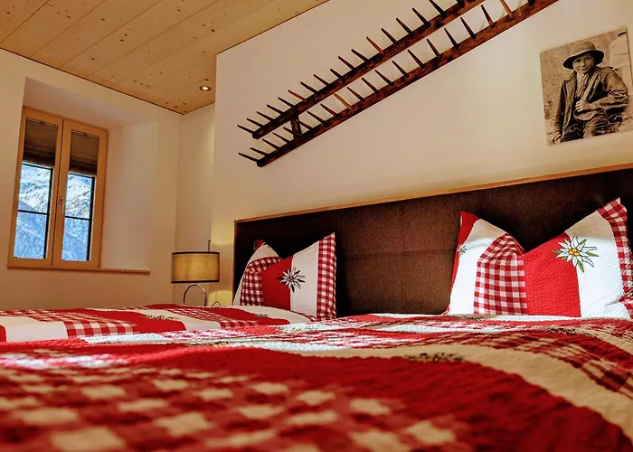 Zur Alten Post - Old Post Office Apartment *