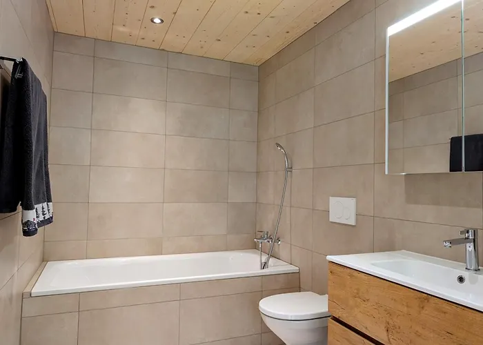 Zur Alten Post - Old Post Office Apartment *