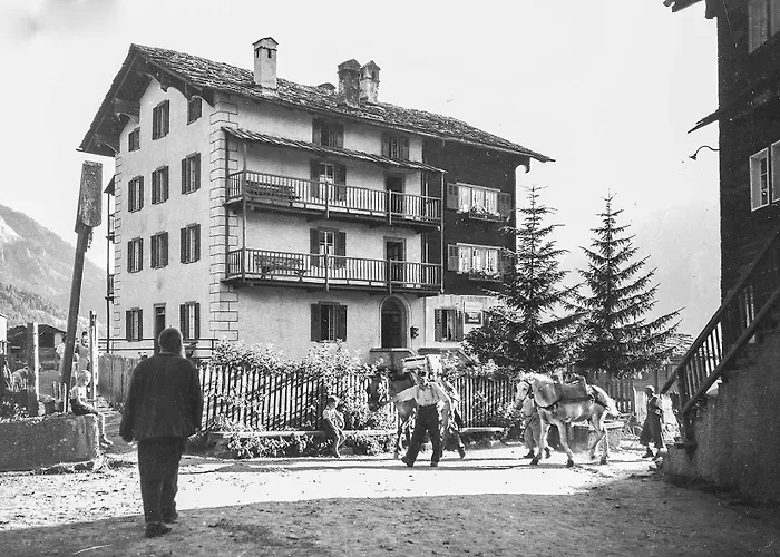 Zur Alten Post - Old Post Office