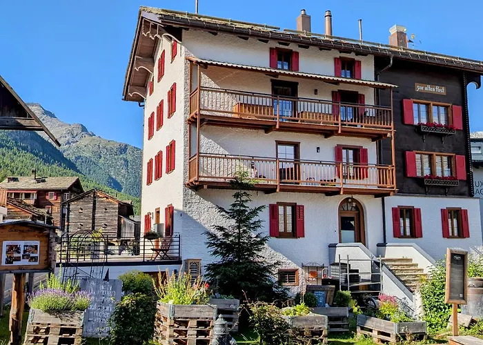 Zur Alten Post - Old Post Office Grächen