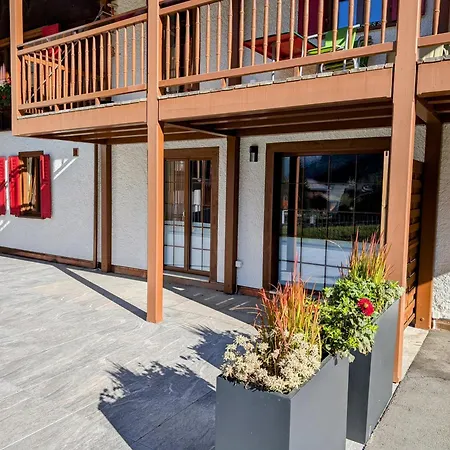 Zur Alten Post - Old Post Office Apartment Grachen